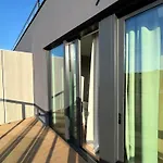 Aloha Neu, Modern, Zentrumsnah