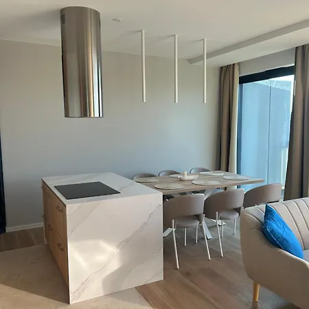 Aloha Neu, Modern, Zentrumsnah * Στσέτσιν